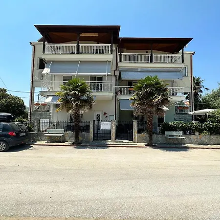 Αnemos Beach Vrasna Aparthotel 3*