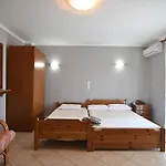 Αnemos Beach Vrasna