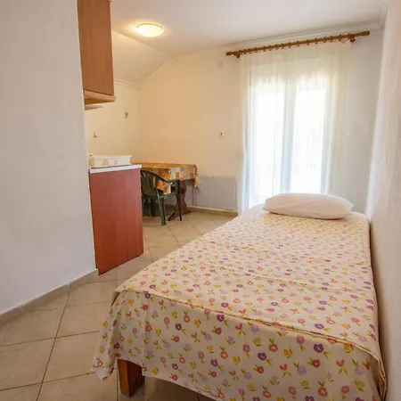 Apart-hotel Αnemos Beach Vrasna 3*