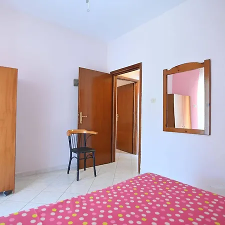 Αnemos Beach Vrasna 3* Vrasná