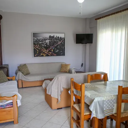 Αnemos Beach Vrasna Vrasná