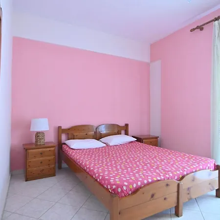 Aparthotel Αnemos Beach Vrasna Vrasná